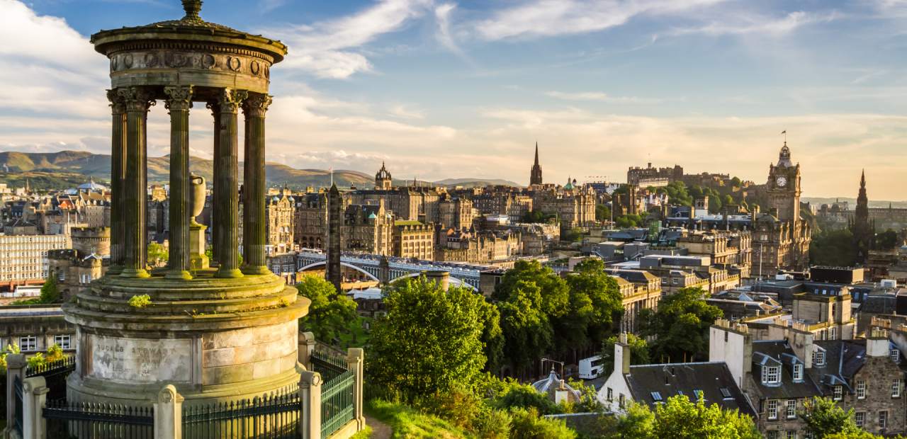 Edinburgh - Blick ueber die Stadt