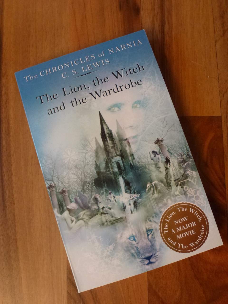 Verbessere magisch dein Englisch mit The Lion, the Witch and the Wardrobe von C. S. Lewis