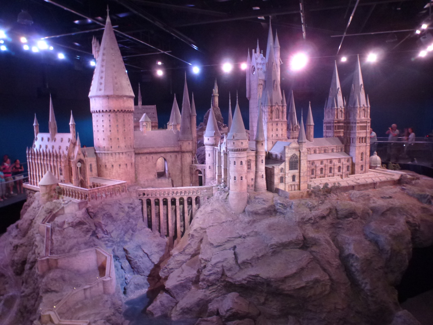Das riesige Hogwarts Model gilt als Höhepunkt der WB Studios Tour