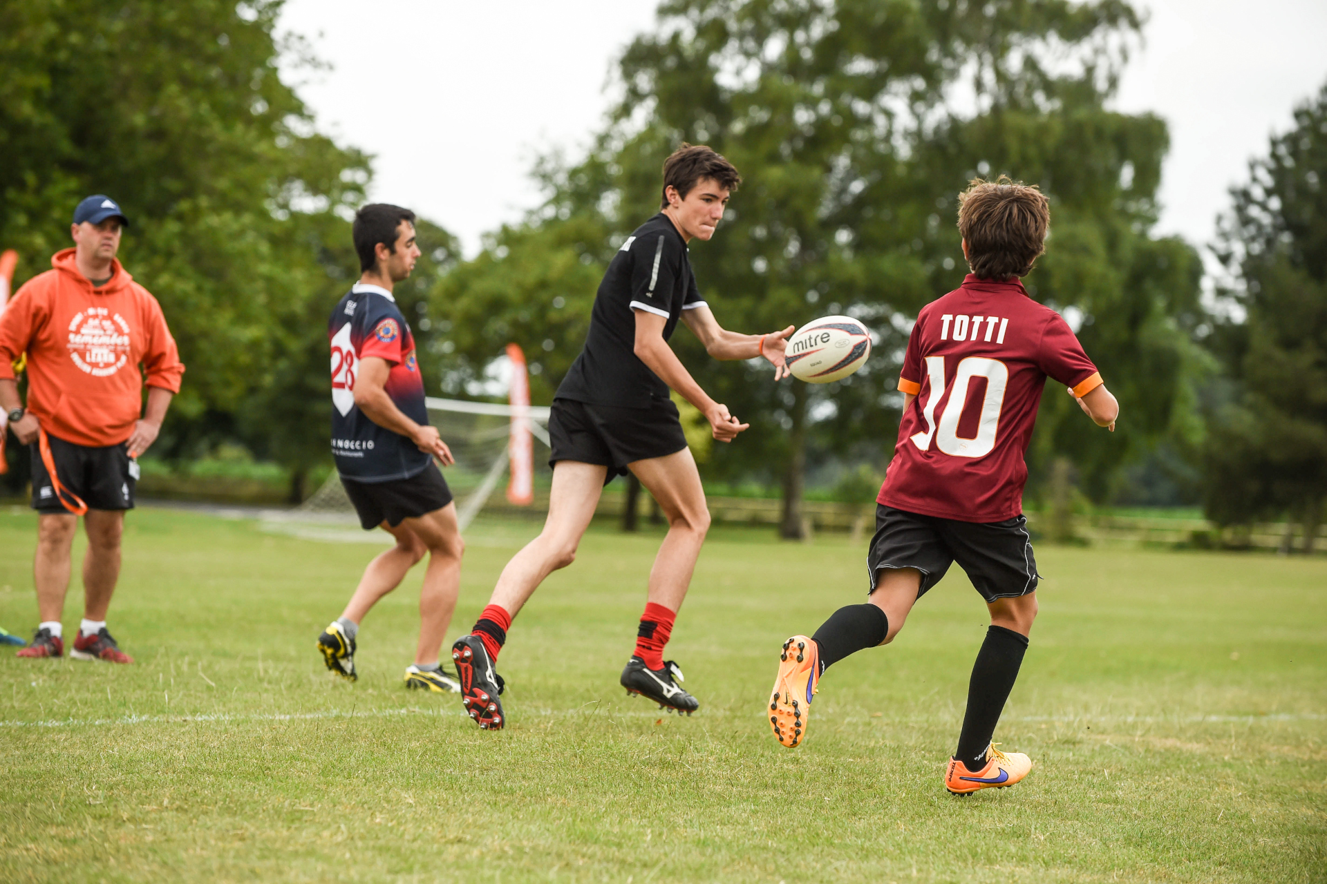 Rugby Training an der Sprachschule.jpg