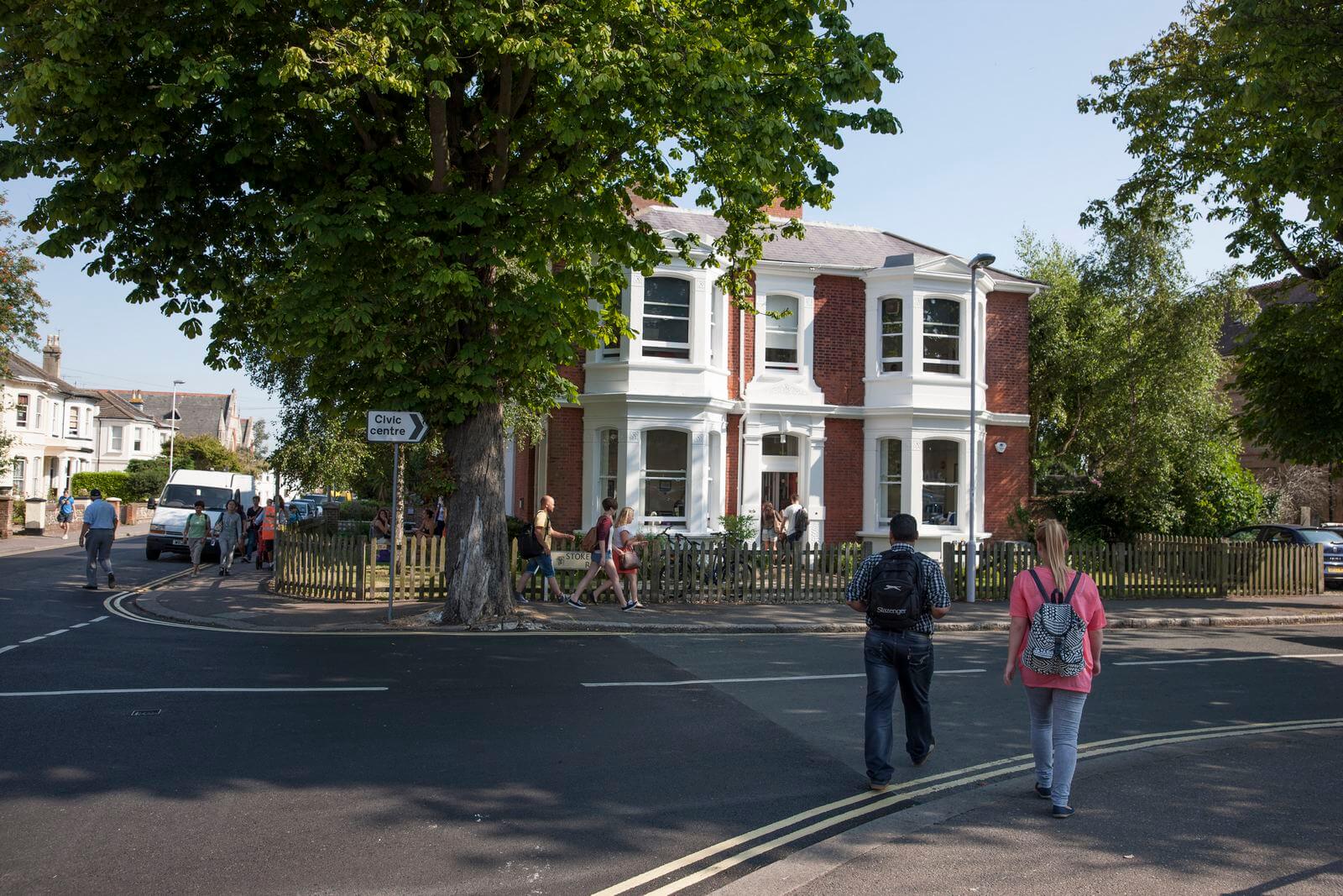 Englisch für Jugendliche in Worthing