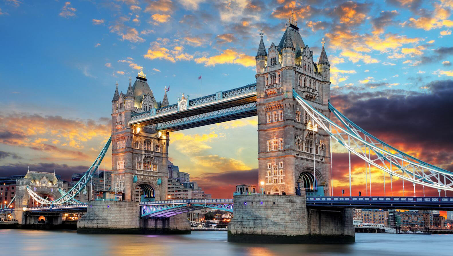 London12 cropped.jpg